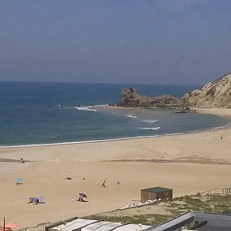 Casa Da Paredes-nazare * Senhora da Vitoria