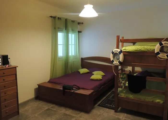 Paredes Da Vitória Casa de Férias *